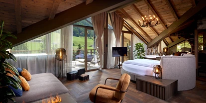 Wanderurlaub - Pools: Schwimmteich - Südtirol - Hotel Quelle Nature Spa Resort *****