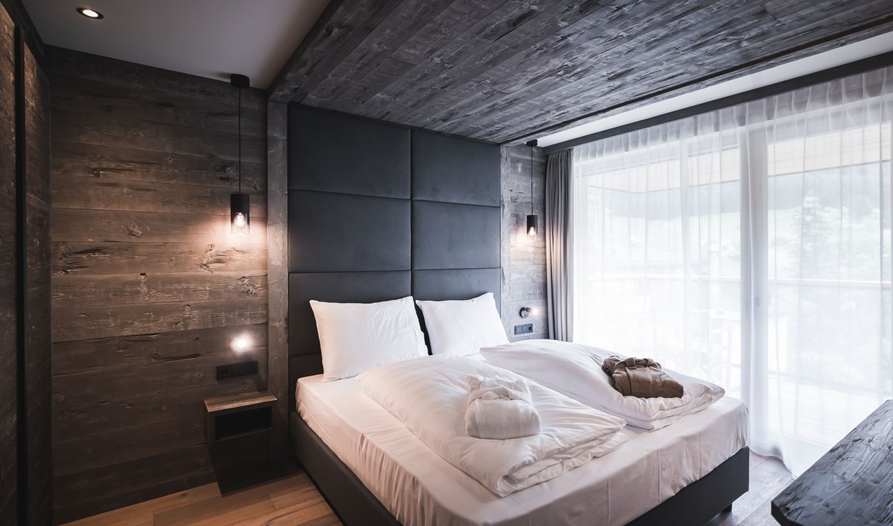 HIRBEN Naturlaub Zimmerkategorien Peak