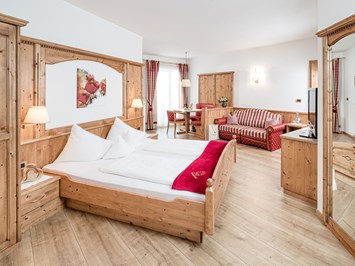 Hotel Saltauserhof Zimmerkategorien Typ 7 - Komfortzimmer „Edelweiss” mit Balkon - Residence