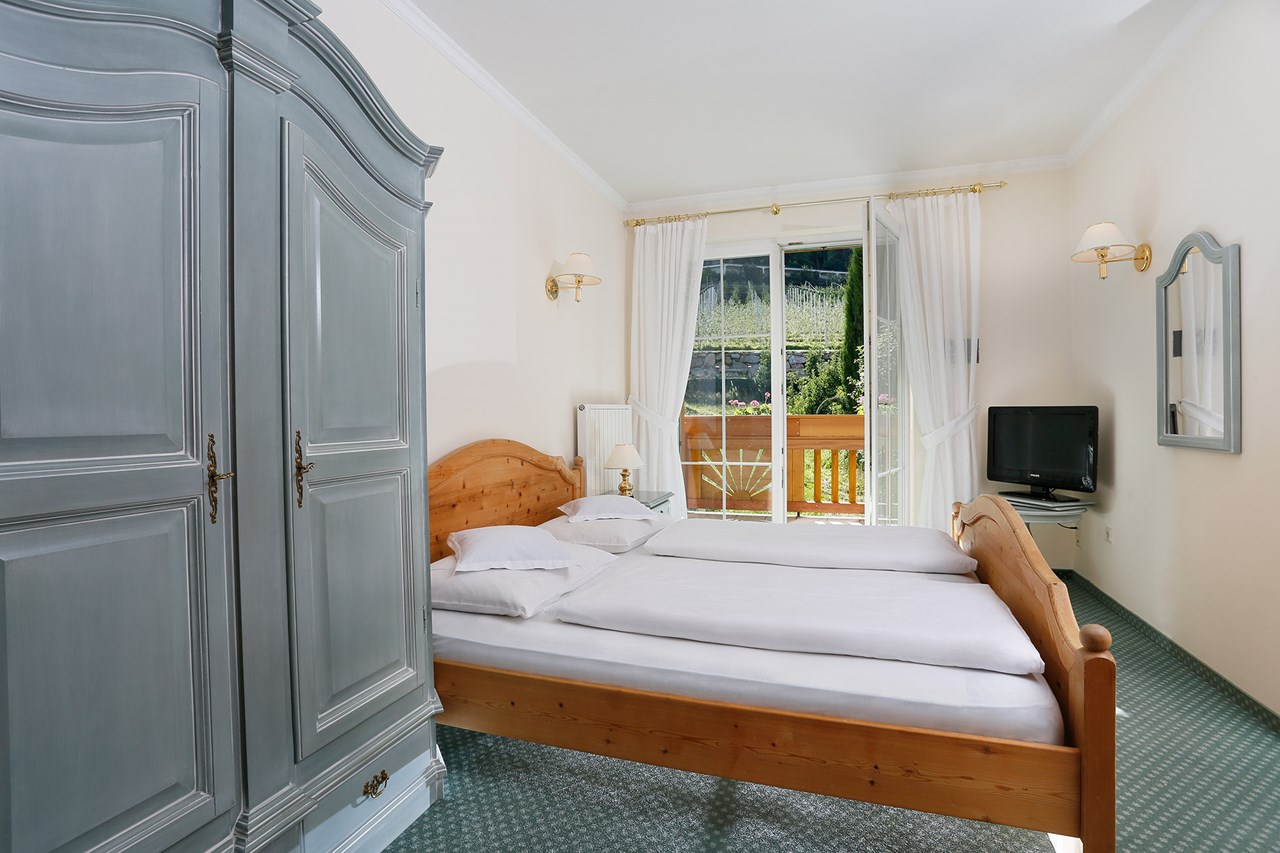 Landhaus Hotel Kristall Zimmerkategorien Einzelzimmer/Zweibettzimmer