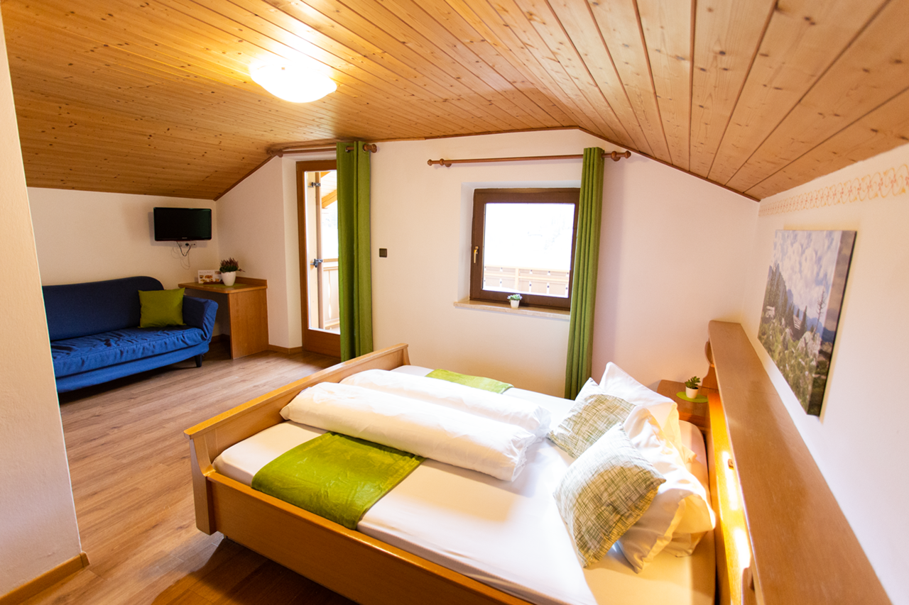 Almhotel Bergerhof  Zimmerkategorien Doppelzimmer Reinswald