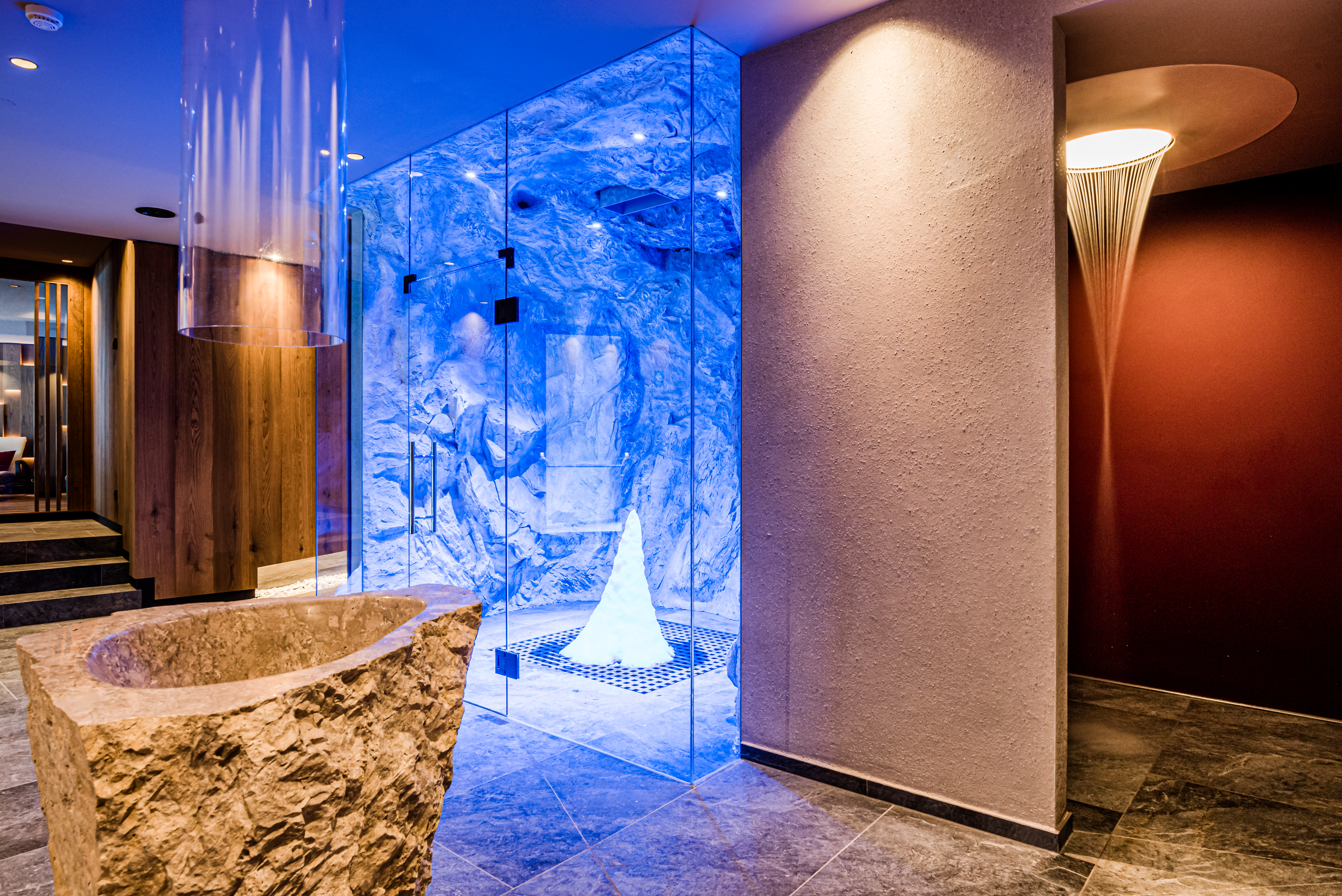 Wanderhotel: Schneegrotte - Granbaita Dolomites *****