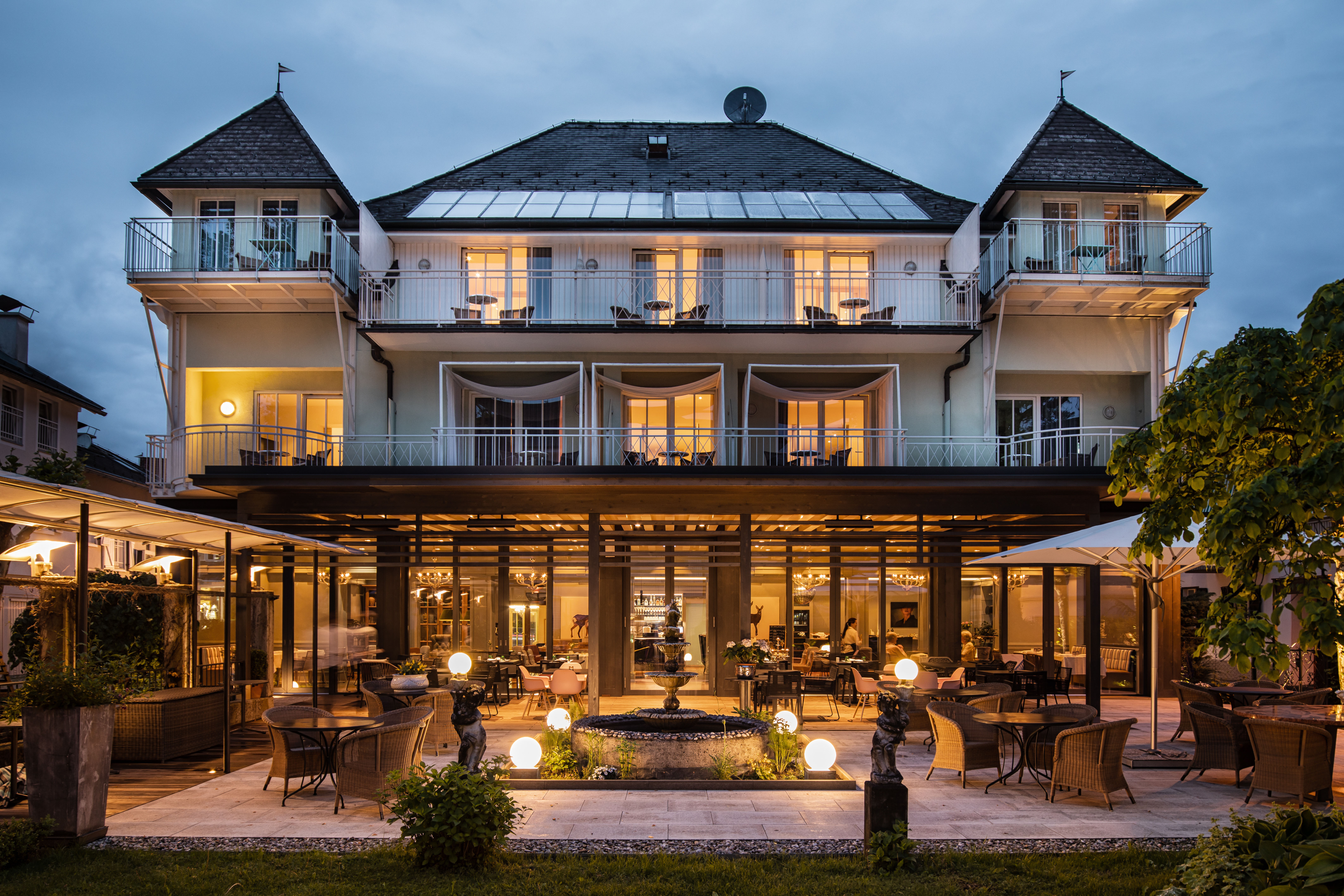 Wanderurlaub - Fitnessraum - Greuth (St. Jakob im Rosental) - Seehotel Hubertushof - Gartenansicht - Seehotel Hubertushof