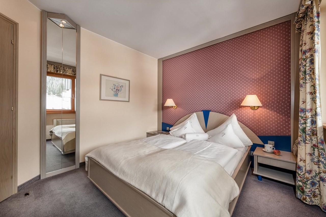 Hotel St. Oswald Zimmerkategorien Grande Suite Storchennest