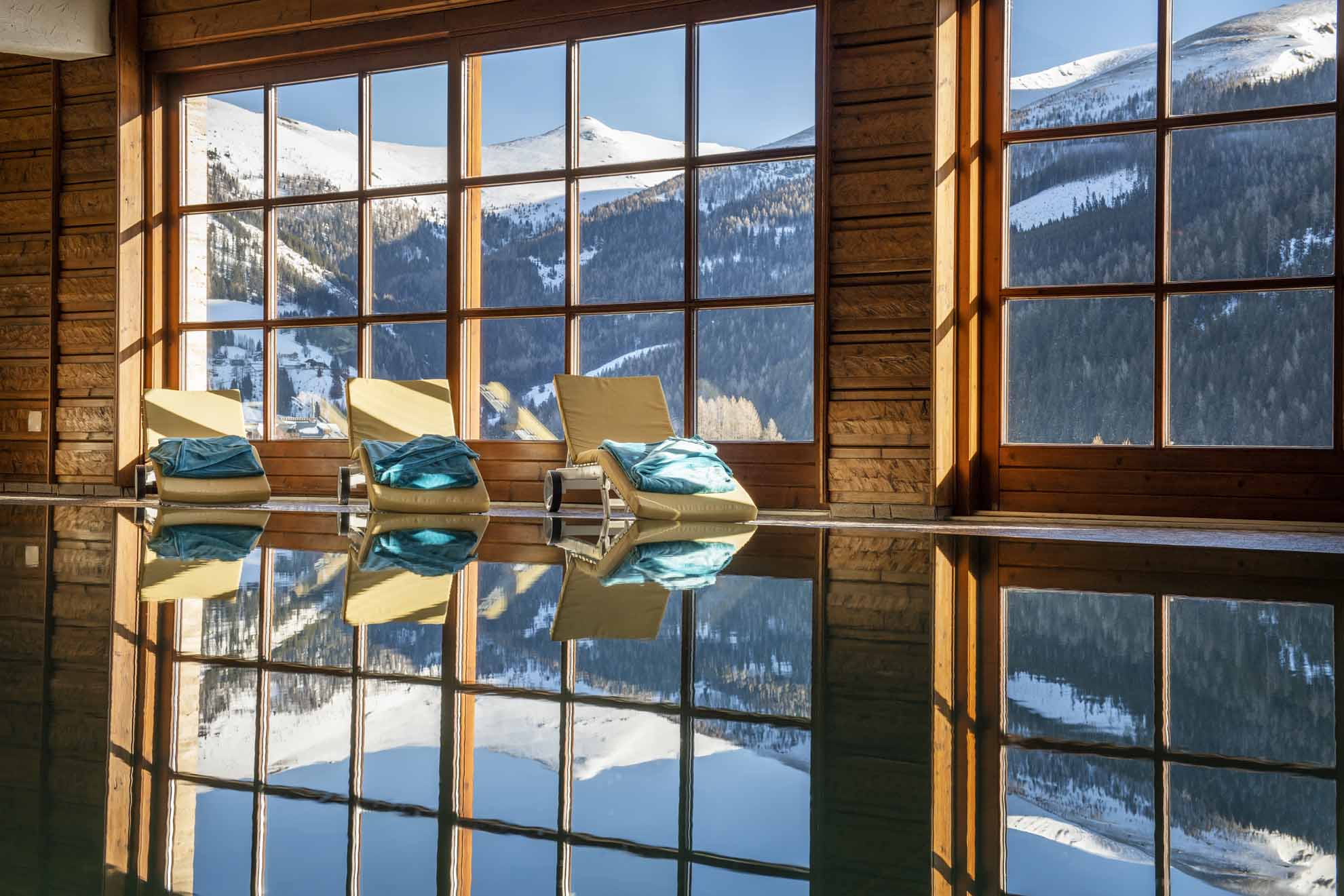 Wanderhotel: Panorama-Hallenbad
©️ Rupert Mühlbacher - Hotel St. Oswald