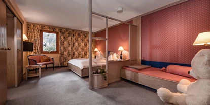 Wanderurlaub - Fahrstuhl - Geräumige Suiten im Hotel St. Oswald
©️ Fotoatelier Wolkersdorfer - Hotel St. Oswald