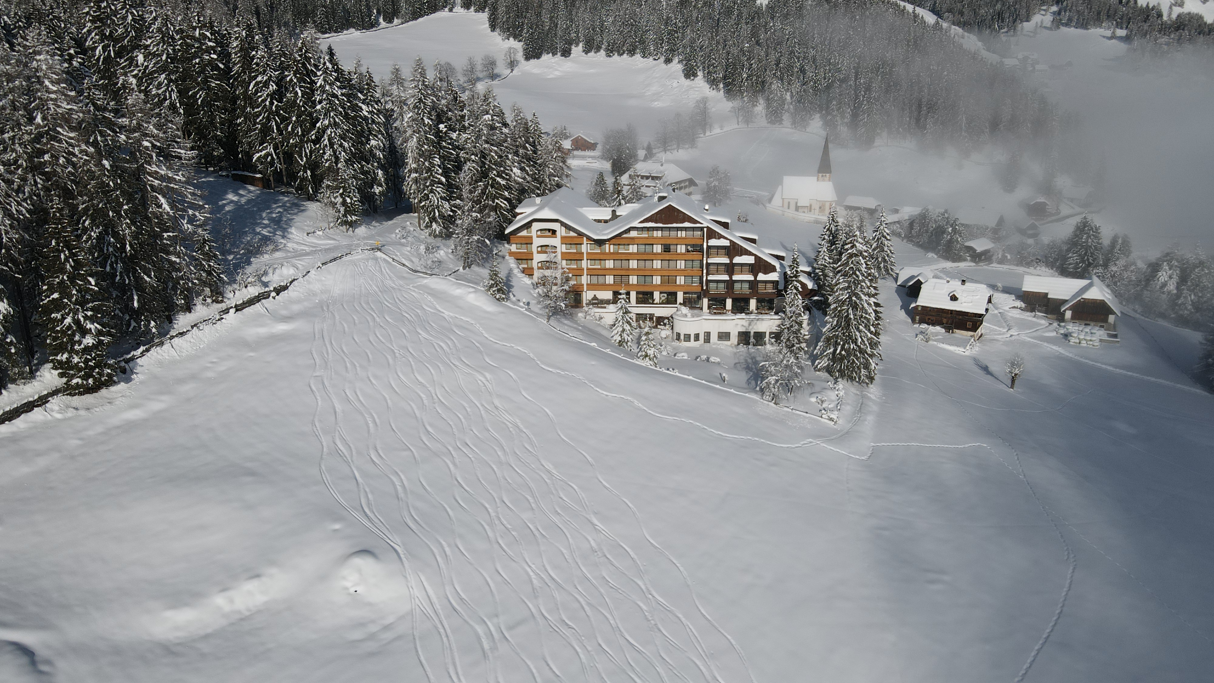 Wanderurlaub - Schwierigkeit Wanderungen: Blau - Kärnten - Hotel St. Oswald im Winter - Hotel St. Oswald