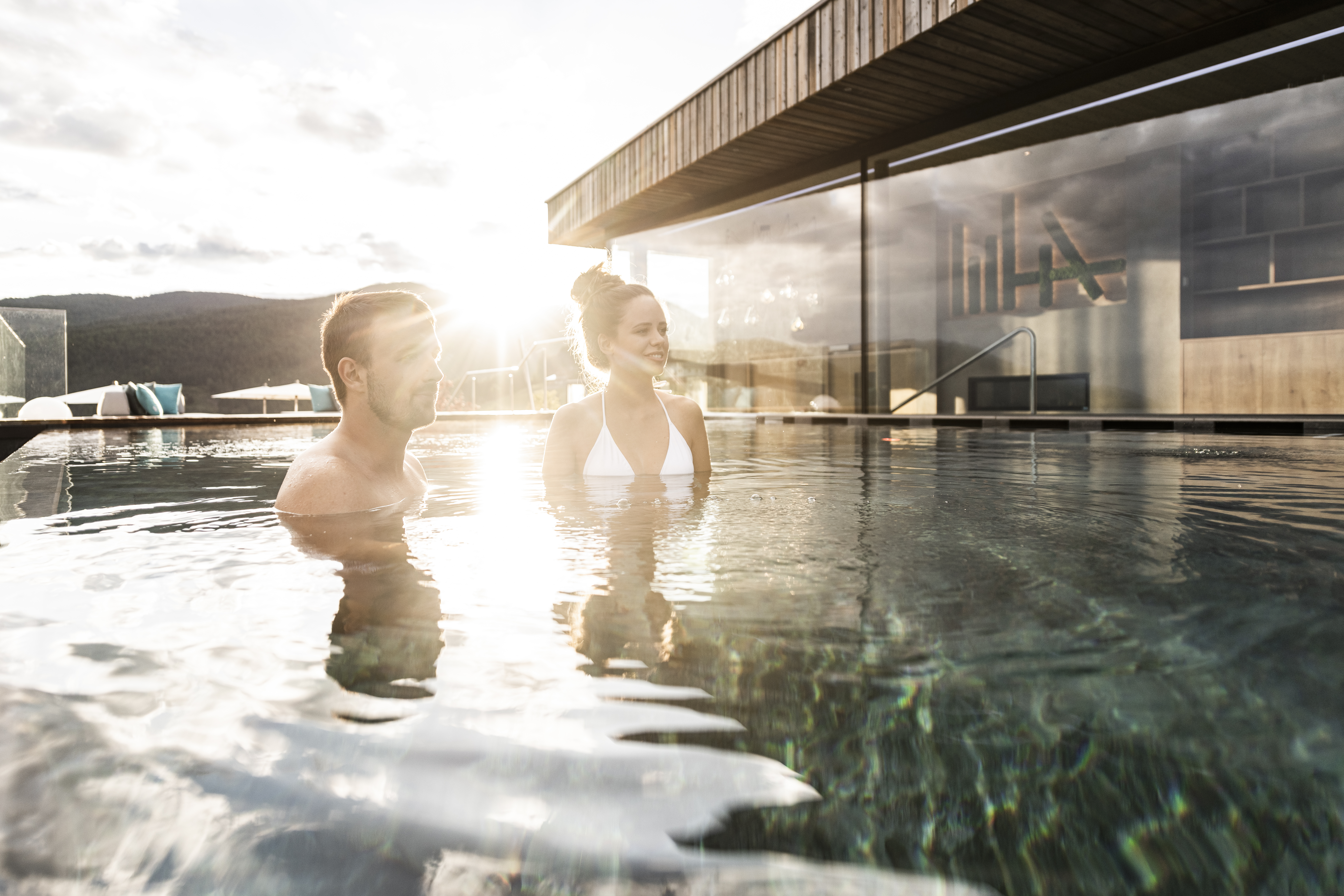 Wanderurlaub - Pools: Außenpool beheizt - Italien - Alpine Lifestyle Hotel Ambet