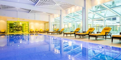 Wanderurlaub - Fahrstuhl - Thermalhallenpool - EUROPÄISCHER HOF Bad Gastein
