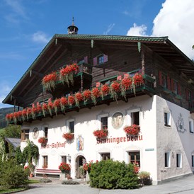 Wanderhotel: Hotel Haupteingang Vorne - Hotel Senningerbräu
