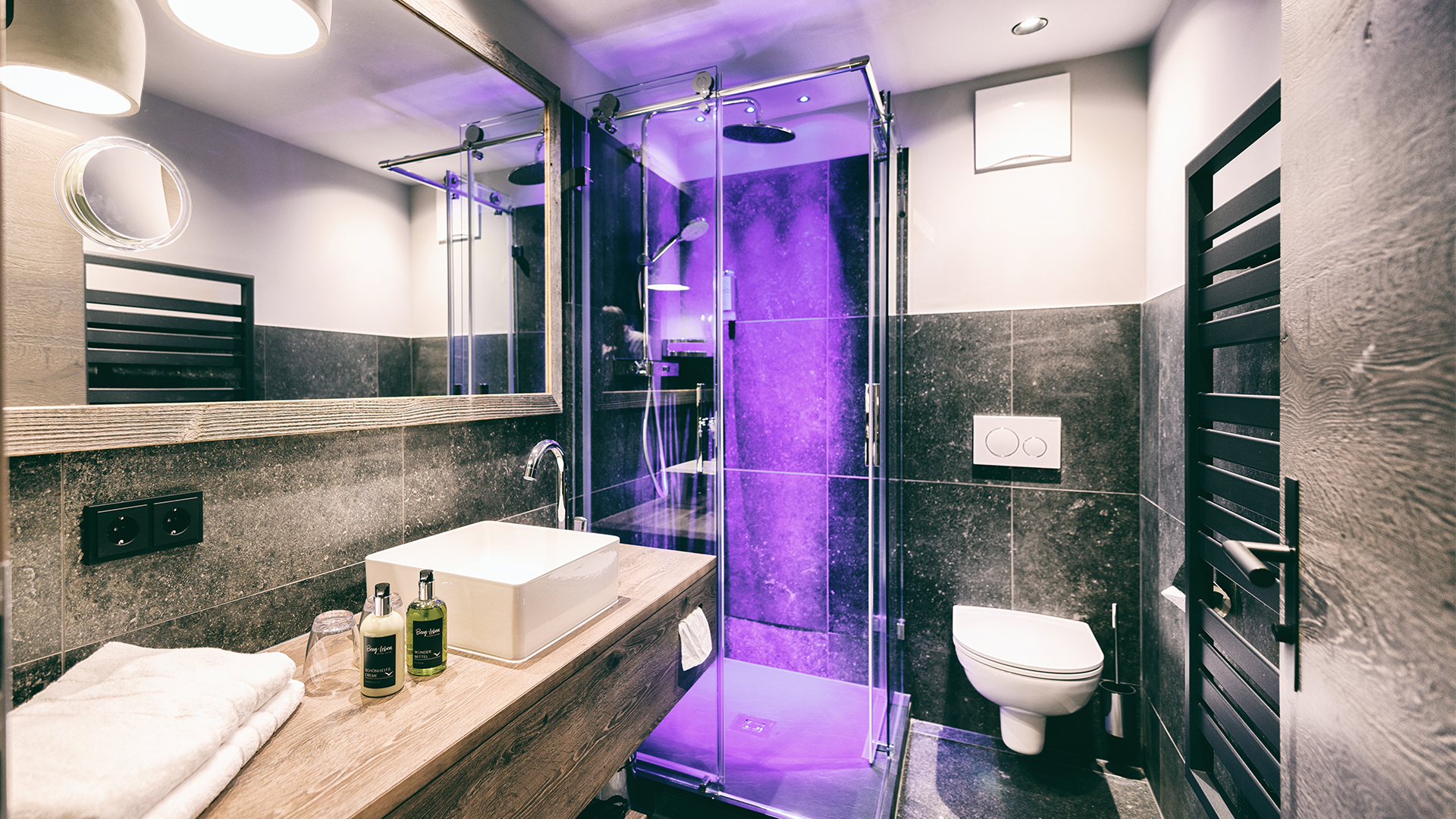 Wanderhotel: Badezimmer - Hotel Berg-Leben