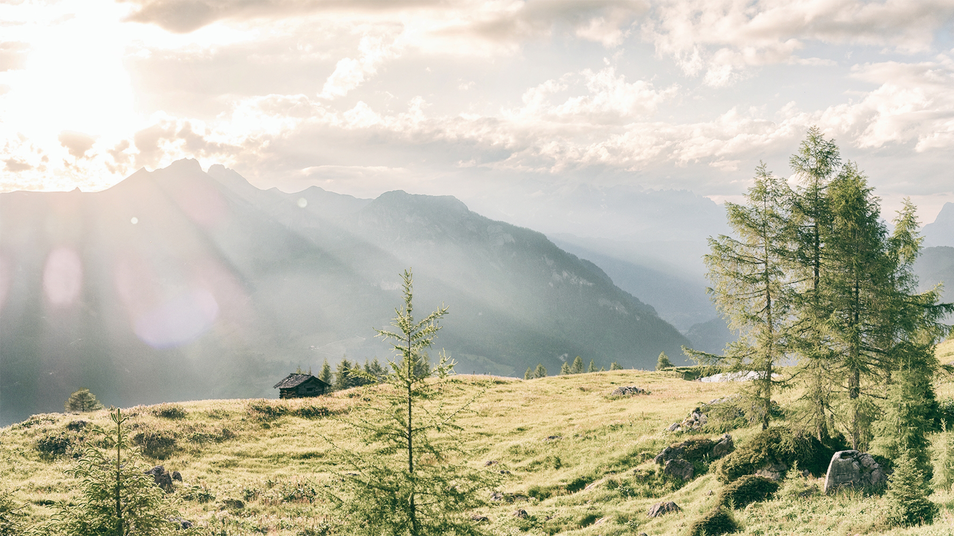 Wanderhotel: Sonnenuntergang - Hotel Berg-Leben