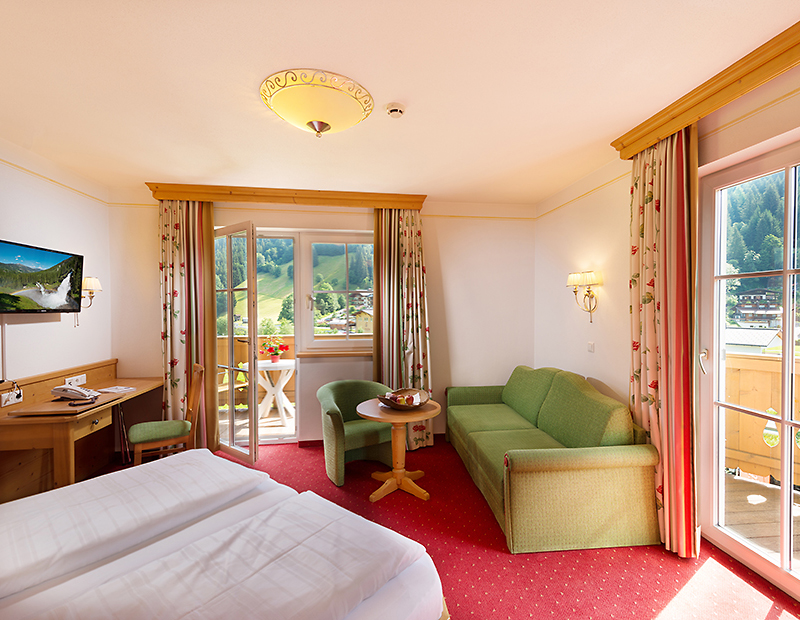 Hotel Bergzeit**** Zimmerkategorien Panoramazimmer Hochkönig