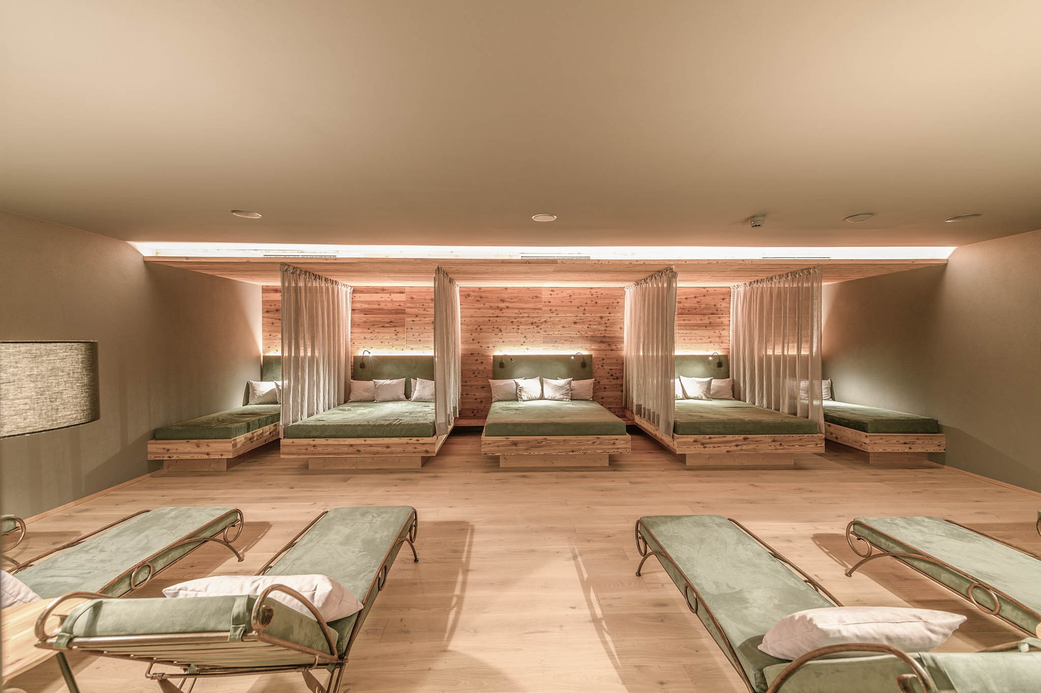 Wanderhotel: Im Wellnessbereich einfach wohl fühlen. - Hotel Bergzeit****