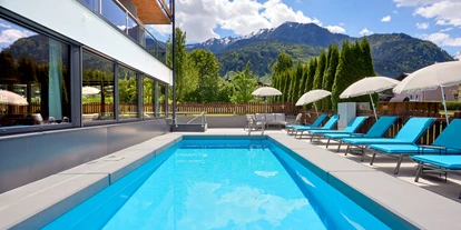 Wanderurlaub - Fahrstuhl - Poolbereich - Hotel Sonnblick