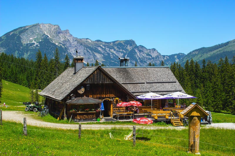 Hotel Kerschbaumer  Almen Zeishofhütte 