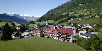 Wanderurlaub - Sonnenterrasse - Bad Aussee - Hotel Kerschbaumer