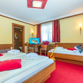 Wanderhotel: Hotel Wenger Alpenhof