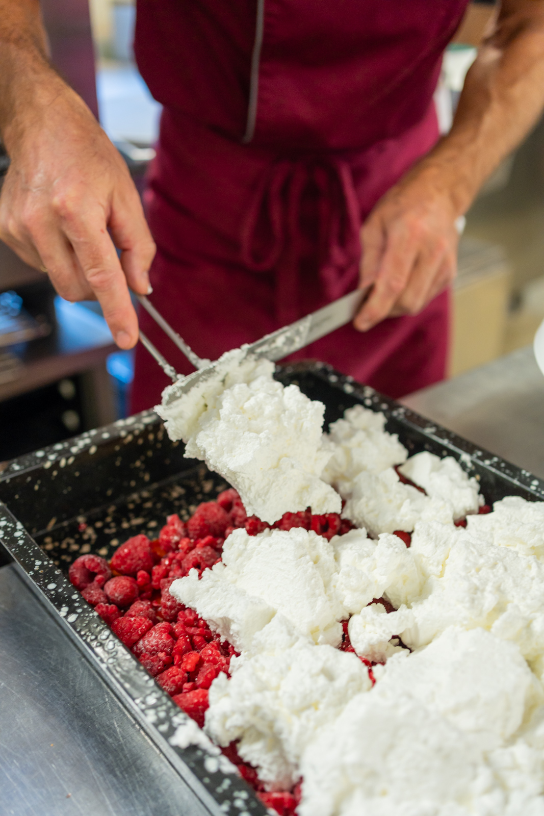 Wanderhotel: hausgemachte HImbeerschnitte  - Wander - & Wellnesshotel Kanzler by mi_vida