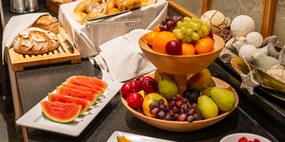 Wanderurlaub - Sonnenterrasse - Bad Aussee - Frühstücksbuffet - Wander - & Wellnesshotel Kanzler by mi_vida