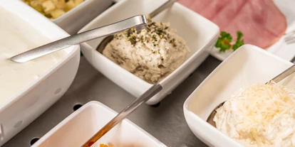 Wanderurlaub - Sonnenterrasse - Bad Aussee - Frühstücksbuffet - Wander - & Wellnesshotel Kanzler by mi_vida