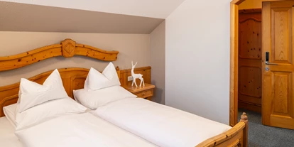 Wanderurlaub - Sonnenterrasse - Bad Aussee - Zimmer Kammspitz - Wander - & Wellnesshotel Kanzler by mi_vida
