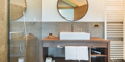 Wanderurlaub - Klobenstein - Badezimmer - Garni Hotel Apartments Miara