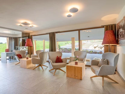 Wanderurlaub - Fahrstuhl - Rezeption - Hotel Seel Aus