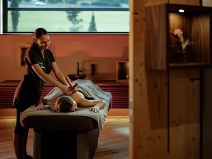 Wanderurlaub - Fahrstuhl - Hotel Masl