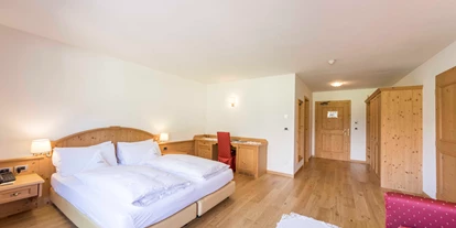 Wanderurlaub - Klobenstein - Superior Zimmer - Hotel Miravalle