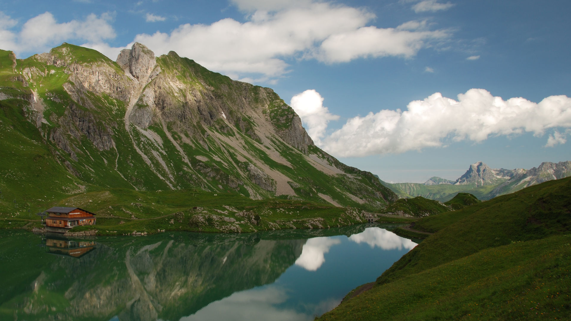 Hotel Goldener Berg - Your Mountain Selfcare Resort Tourentipps Zürsersee