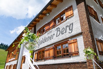 Wanderhotel: Alter Goldener Berg - Hotel Goldener Berg