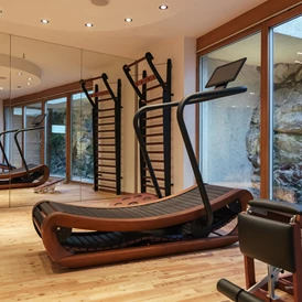 Wanderhotel: Fitnessraum  - Hotel Goldener Berg - Your Mountain Selfcare Resort