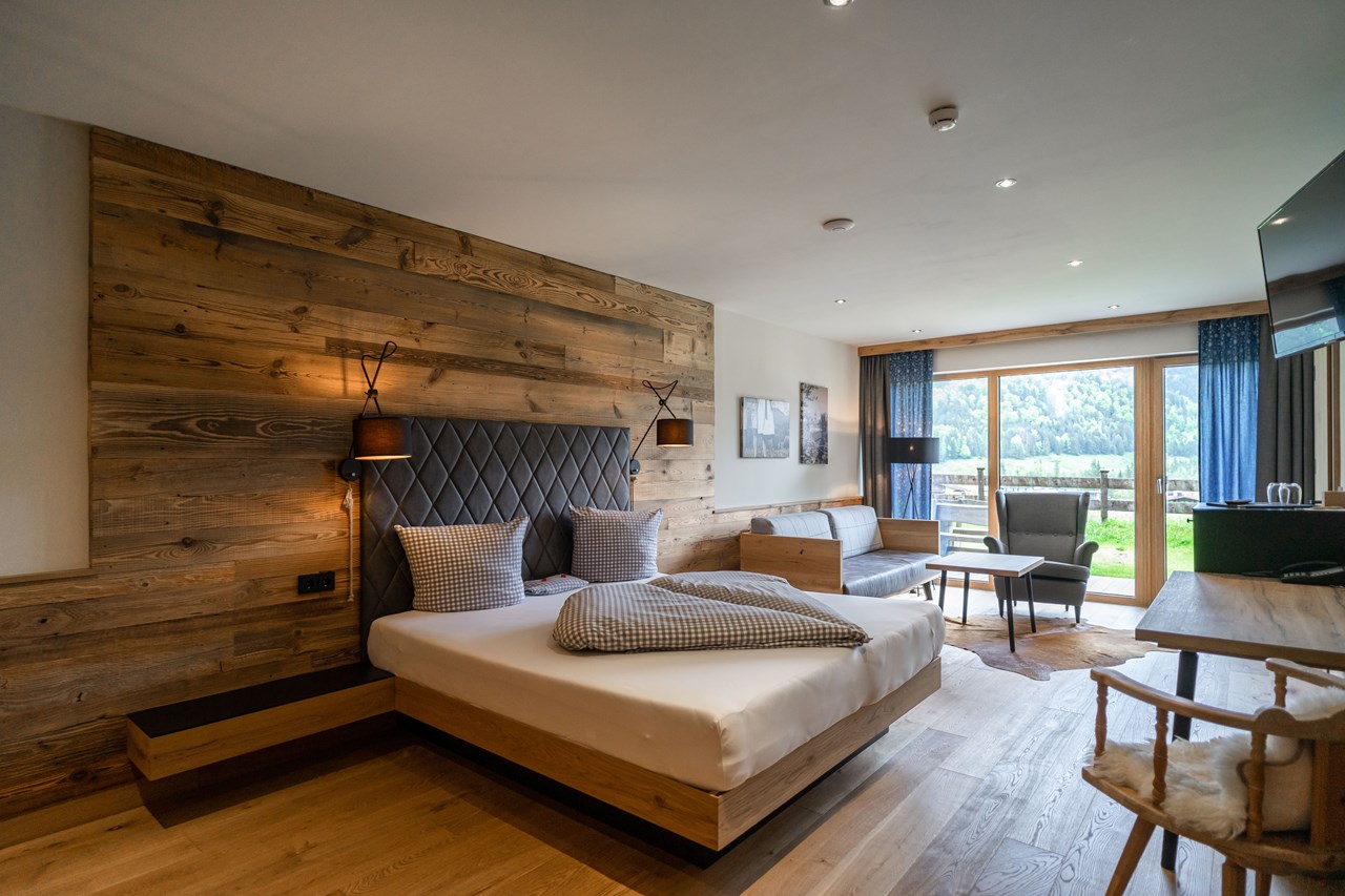 Hotel Tirolerherz Zimmerkategorien Wiesenchalet 1