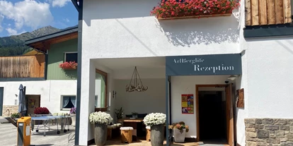Wanderurlaub - Hotel-Schwerpunkt: Wandern & Biken - Tirol - ArlBerglife Ferienresort