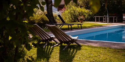 Wanderurlaub - Hotel-Schwerpunkt: Wandern & Biken - Tirol - Unser Pool im Garten - Hotel Zur Post