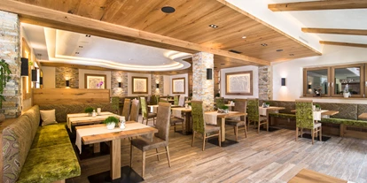 Wanderurlaub - Hotel-Schwerpunkt: Wandern & Biken - Tirol - Speisesaal - Hotel Pramstraller