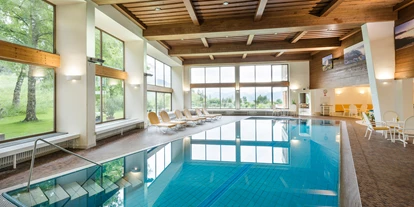 Wanderurlaub - Hotel-Schwerpunkt: Wandern & Biken - Tirol - Pool - Inntalerhof - DAS Panoramahotel