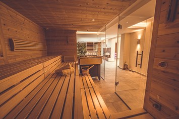 Wanderhotel: 250 qm Sauna und Wellnessbereich - Finnische Sauna - Hotel Gasthof Skirast