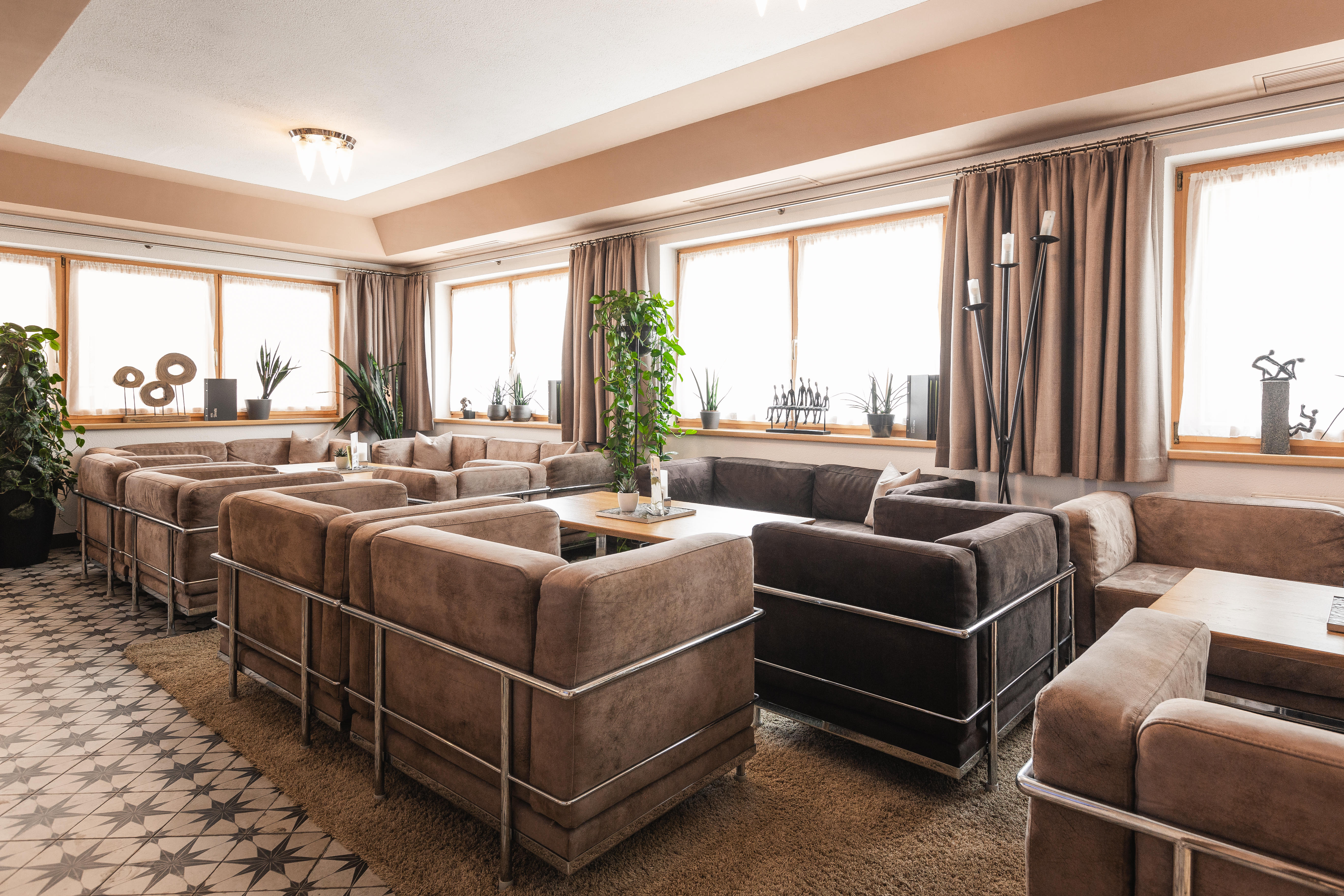 Wanderurlaub - Restaurant - Reschen - Halle - Hotel Silvretta ***s