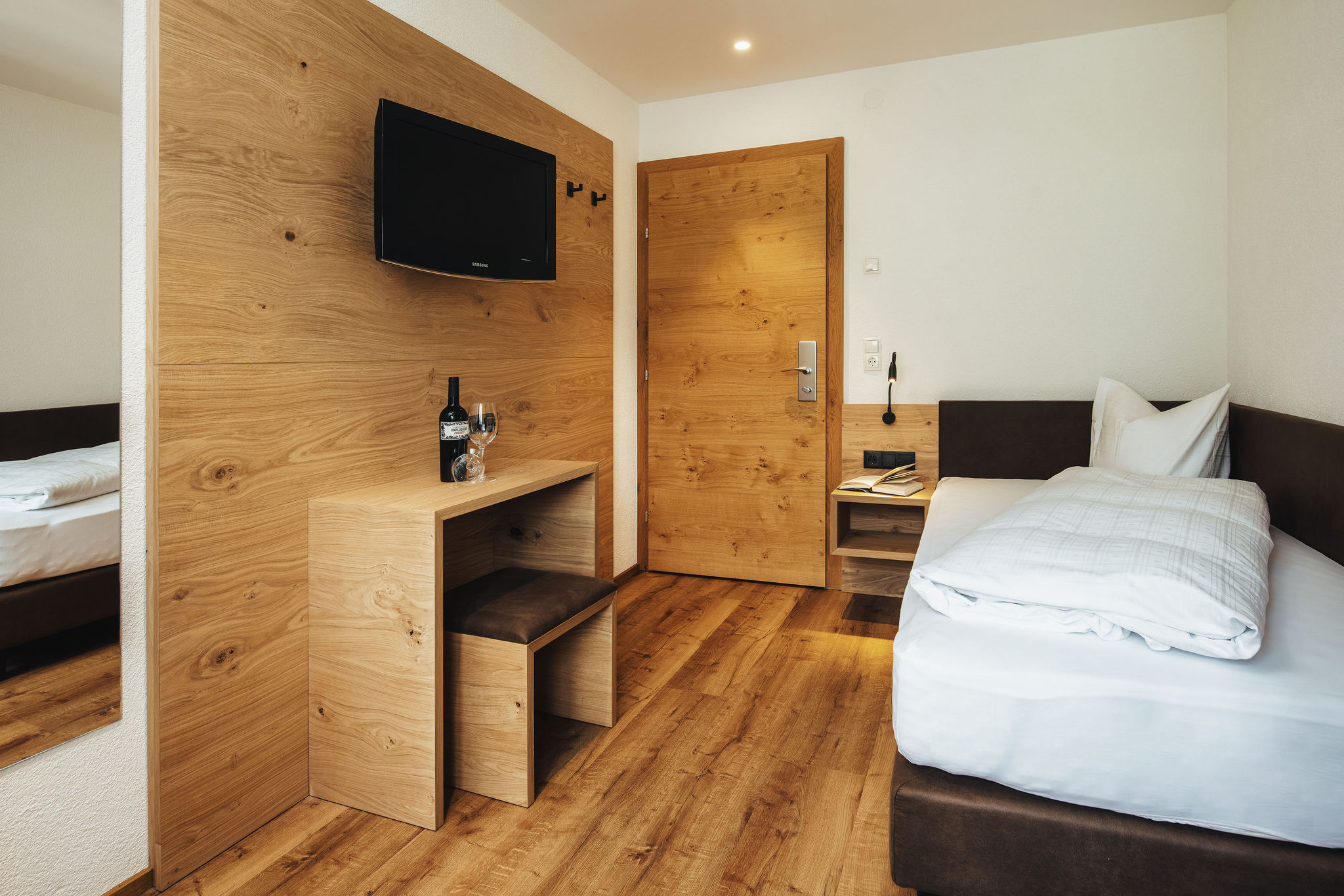 Wanderurlaub - Restaurant - Reschen - Einzelzimmer "Alpenjuwel" - Hotel Edelweiss