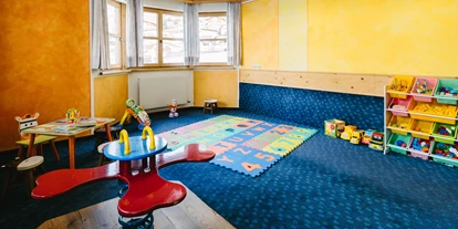 Wanderurlaub - Hotel-Schwerpunkt: Wandern & Biken - Tirol - Kinderspielzimmer - Hotel Edelweiss