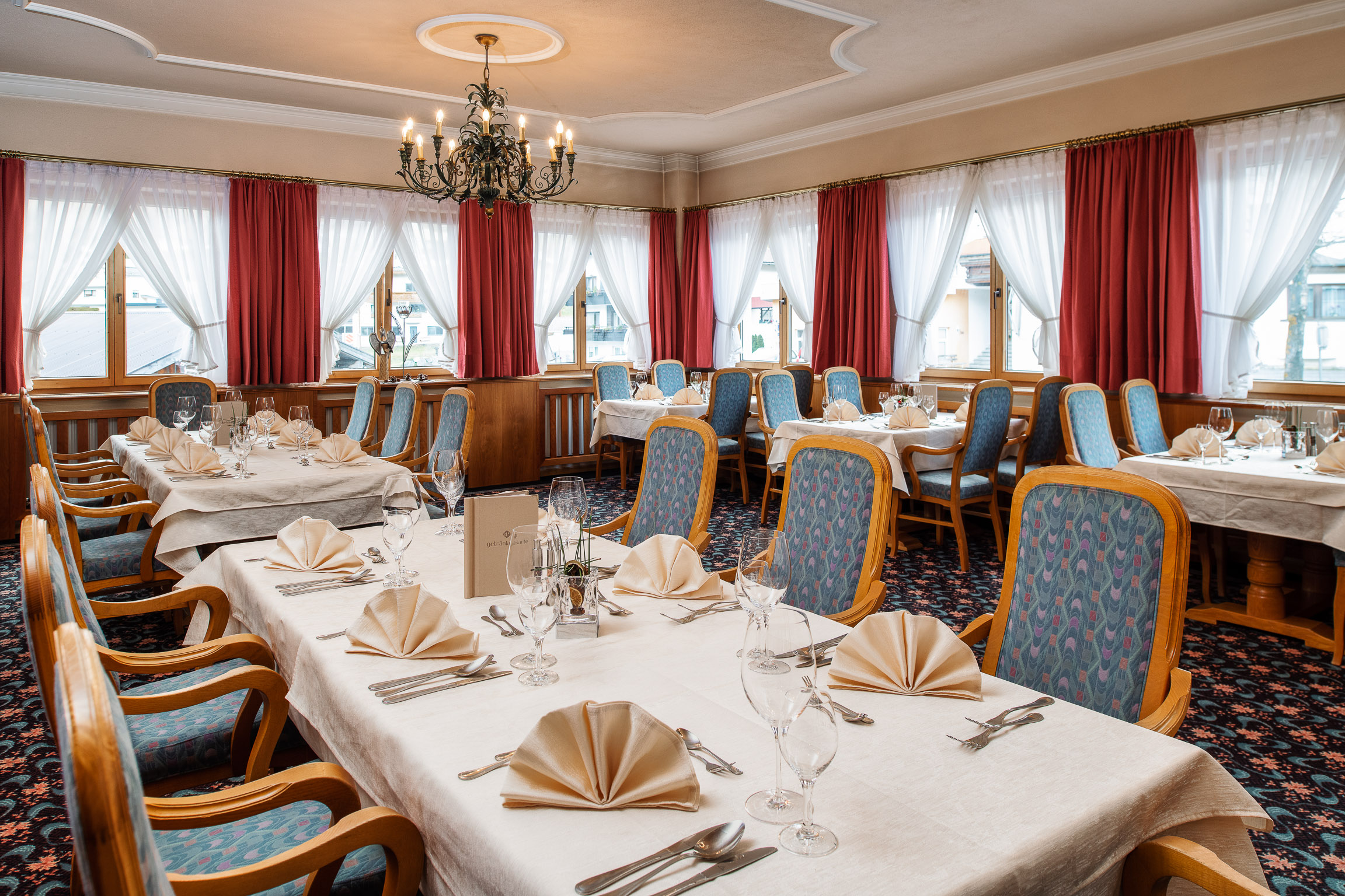 Wanderhotel: Speisesaal - Hotel Edelweiss