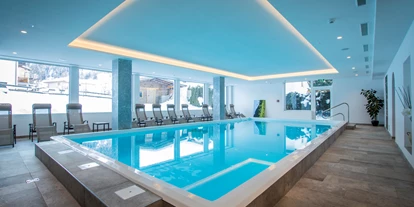 Wanderurlaub - Hotel-Schwerpunkt: Wandern & Biken - Tirol - Pool - Hotel Edelweiss