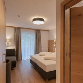 Wanderhotel: Doppelzimmer Fädnerspitze - Berghotel Rasis