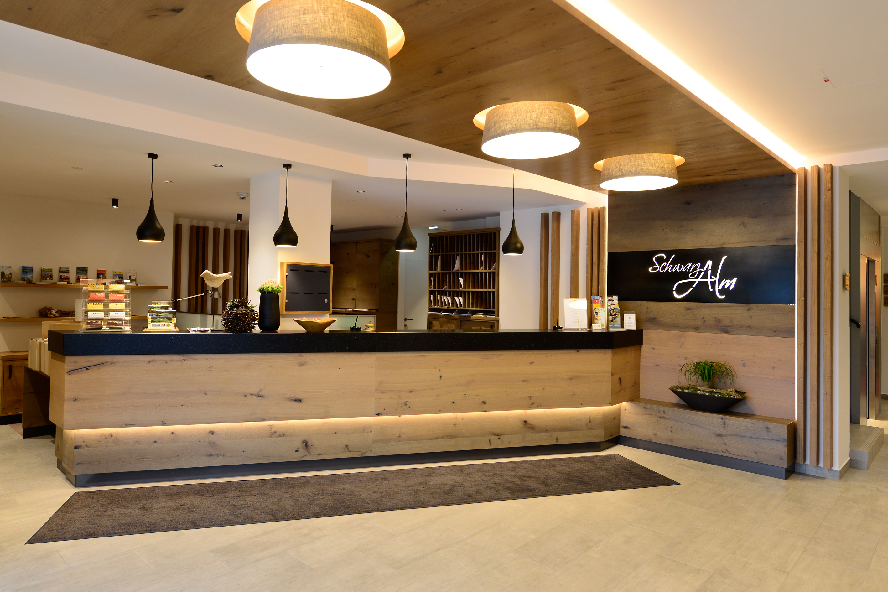 Wanderurlaub - Pools: Innenpool - Waldviertel - Hotel Schwarz Alm Zwettl