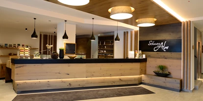 Wanderurlaub - Pools: Schwimmteich - Hotel Schwarz Alm Zwettl
