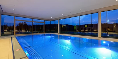 Wanderurlaub - Pools: Schwimmteich - Hotel Schwarz Alm Zwettl