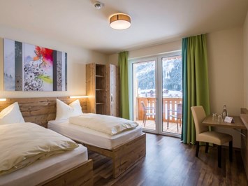 COOEE Alpin Hotel Dachstein Zimmerkategorien Standard Zimmer, Barrierefrei