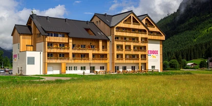 Wanderurlaub - Fahrstuhl - COOEE Alpin Hotel Dachstein